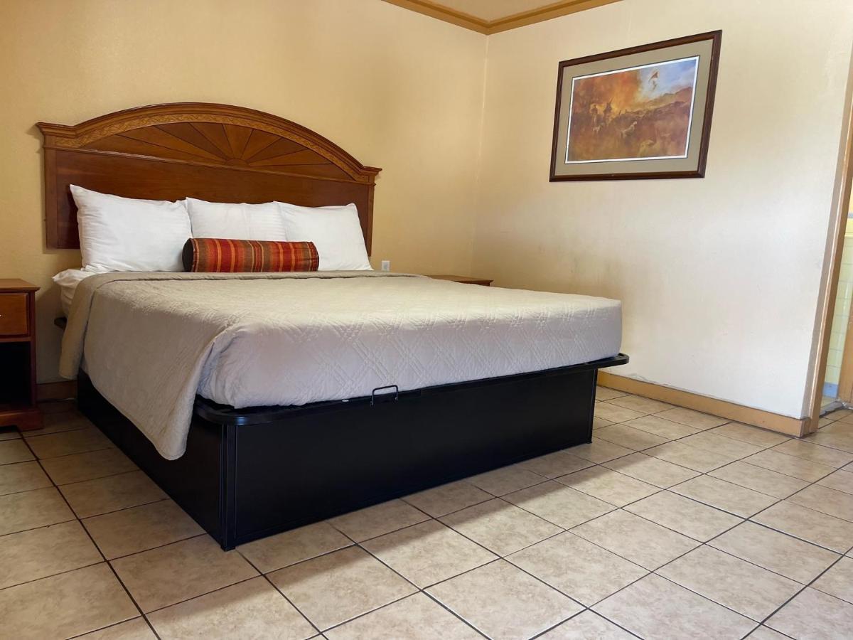 Budget Inn Refugio Εξωτερικό φωτογραφία